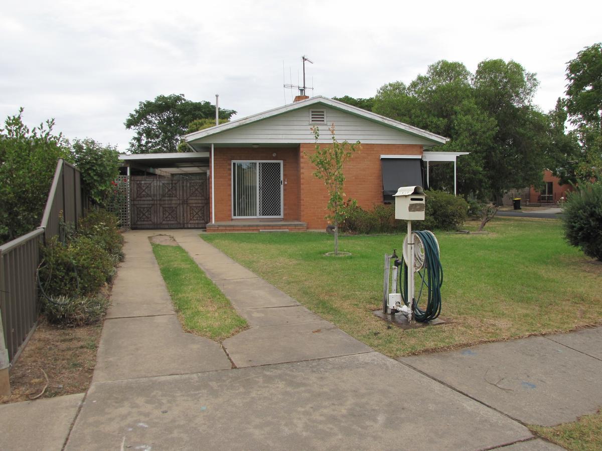 Vila Clarke Street Benalla Exteriér fotografie